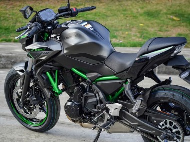 Buy 2020-2023 Kawasaki Ninja Z650 Motorcycle Fairings - Black Green UK