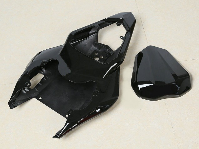 2006-2007 Yamaha YZF 600 R6 Motorcycle Fairings - Glossy Black Matte Black White Motul Michelin UK