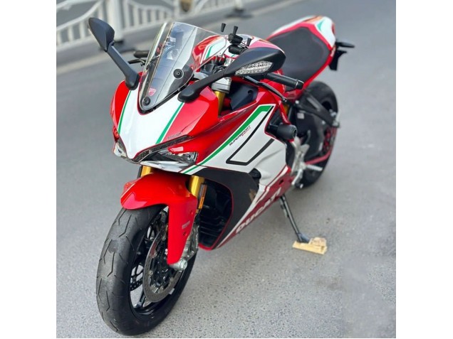 2017-2022 Ducati Supersport 939/939S Motorcycle Fairings - Red White Green Stripe UK