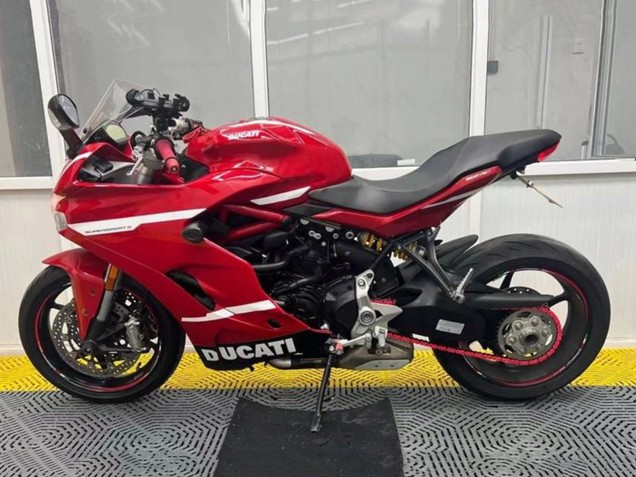 2017-2022 Ducati Supersport 939/939S Motorcycle Fairings - Red Black White Stripe UK
