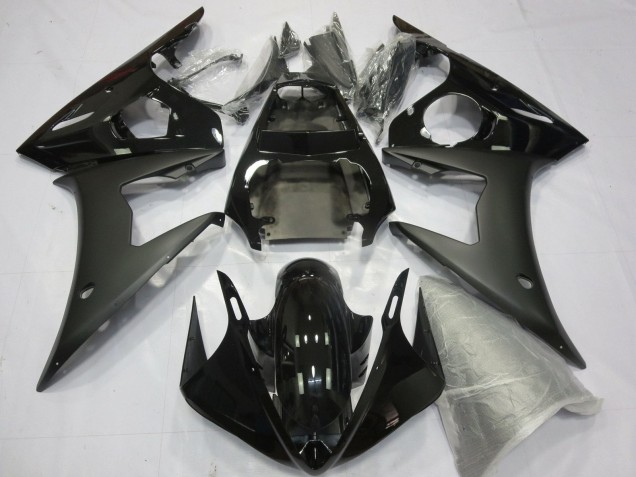 2005 Yamaha YZF R6 Motorcycle Fairings - Glossy Black Matte Black UK