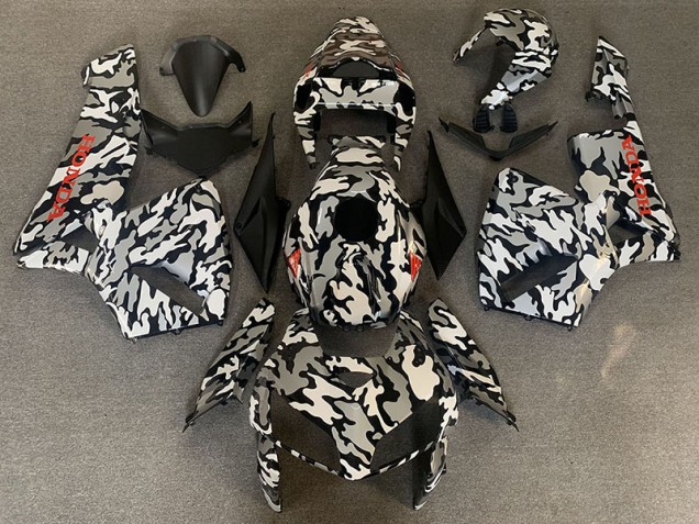 Camo & Red Decals 05-06 CBR600RR Motorcycle Fairing Camo & Red Decals 05-06 CBR600RR Motorcycle Fairing