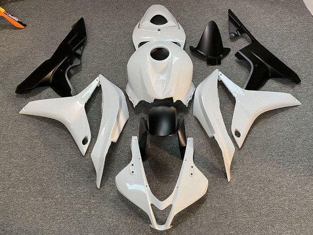 Clean White and Black 07-08 CBR600RR Motorcycle Fairing Clean White and Black 07-08 CBR600RR Motorcycle Fairing