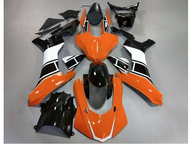 Gloss Orange White and Black 15-19 R1 Motorcycle Fairing Gloss Orange White and Black 15-19 R1 Motorcycle Fairing