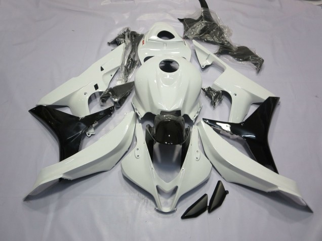 Gloss White and Black 07-08 CBR600RR Motorcycle Fairing