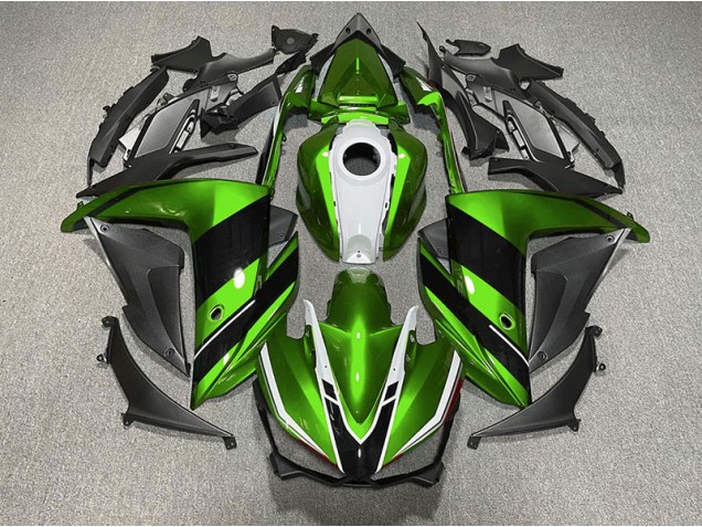 Green Black and White 15-18 R3 Motorcycle Fairing Green Black and White 15-18 R3 Motorcycle Fairing