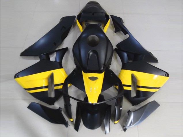 Matte Black & Gloss Yellow 05-06 CBR600RR Motorcycle Fairing Matte Black & Gloss Yellow 05-06 CBR600RR Motorcycle Fairing