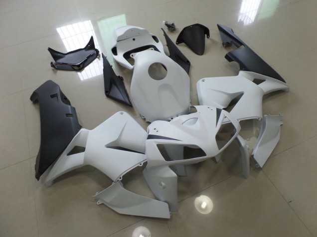 Matte White and Black 05-06 CBR600RR Motorcycle Fairing Matte White and Black 05-06 CBR600RR Motorcycle Fairing