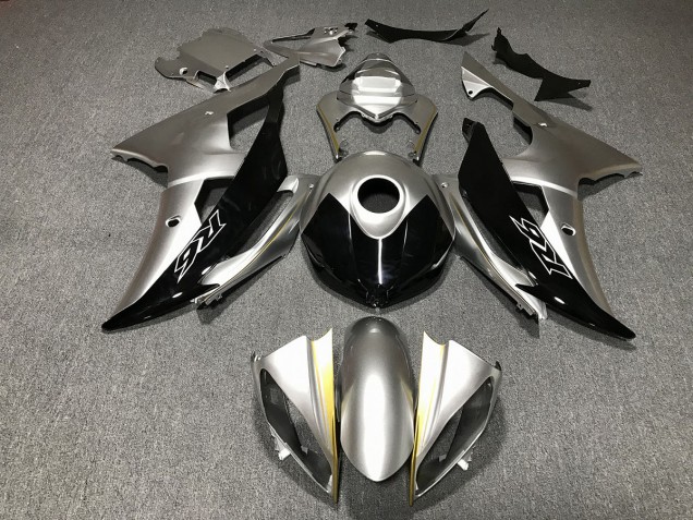 Silver and Black Custom 08-16 R6 Motorcycle Fairing